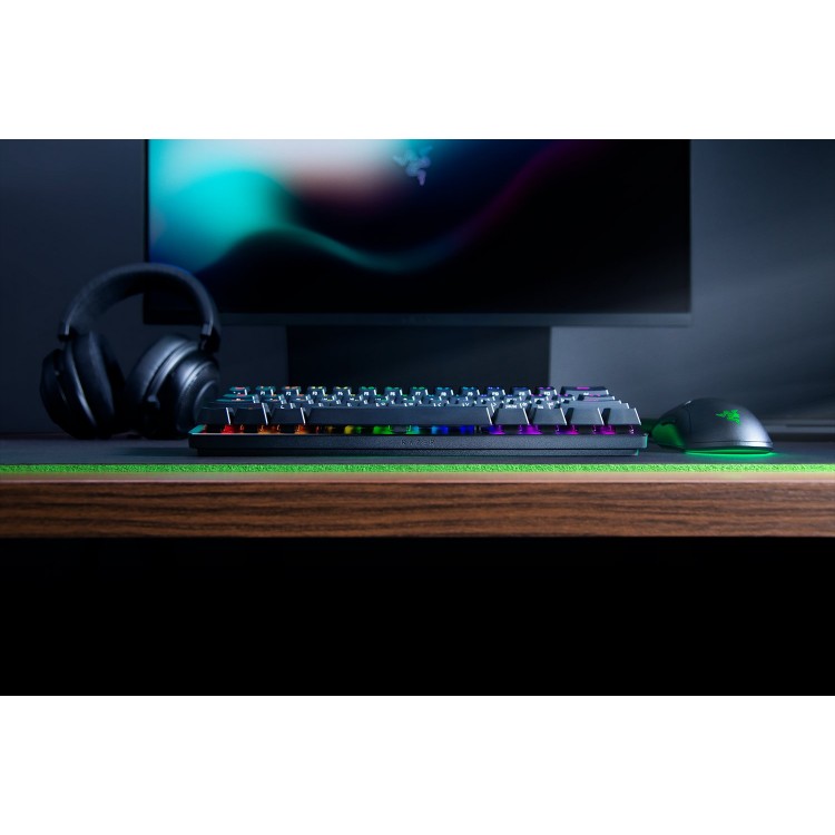 https-_hybrismediaprod.blob_.core_.windows.net_sys-master-phoenix-images-container_h76_heb_9081238421534_huntsman-mini-black-3-750x750-2